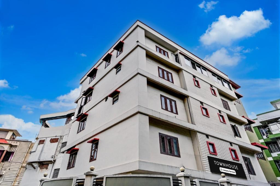 super townhouse guwahati railway station formerly niharika guest house