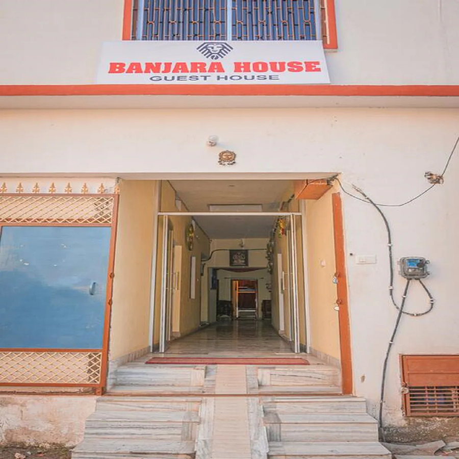 Banjara House N Cafe,Nagwa Lanka,3 star