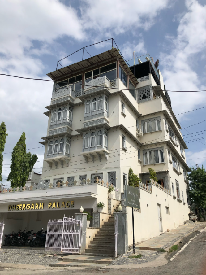 Dheergarh Palace,,2 star