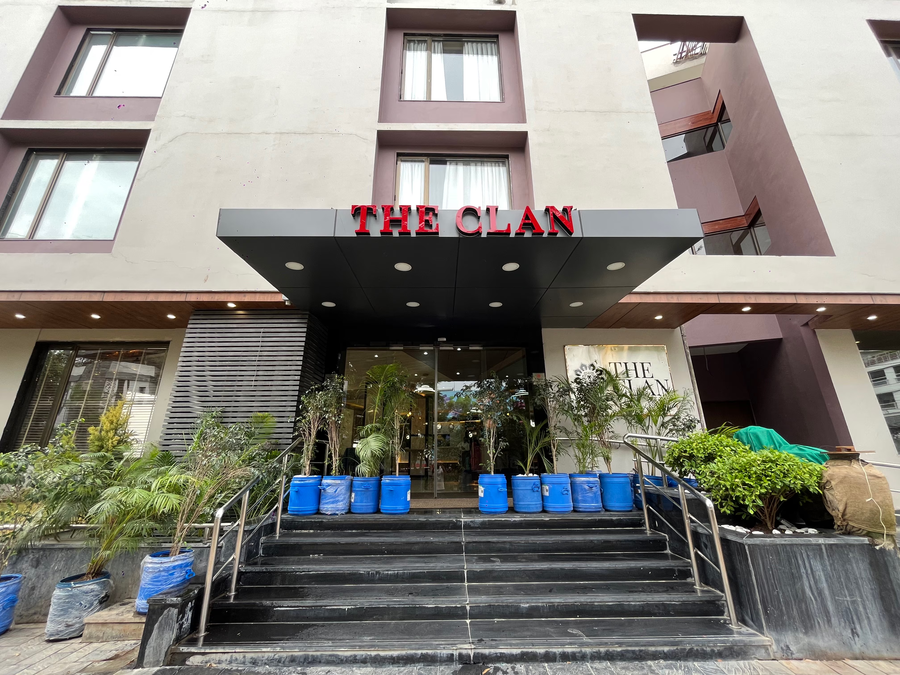The Clan Indore,Vijay Nagar,3 star