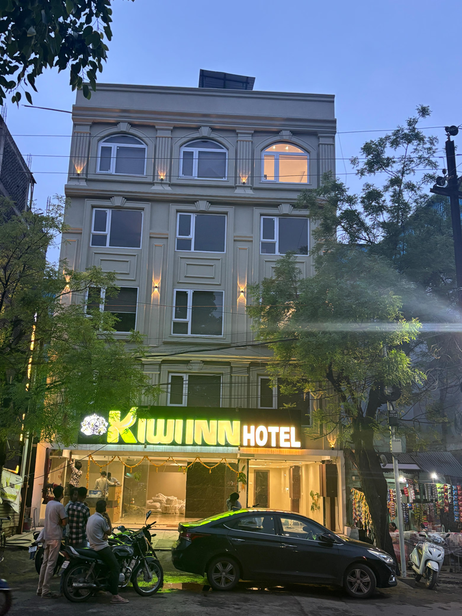 kiwi inn ujjain