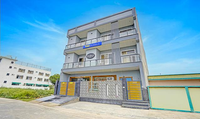 Fabhotel The Viraaj,,3 star