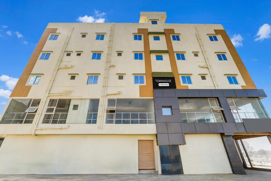 Super Townhouse Hennur Prakruthi Layout Bangalore,,2 star