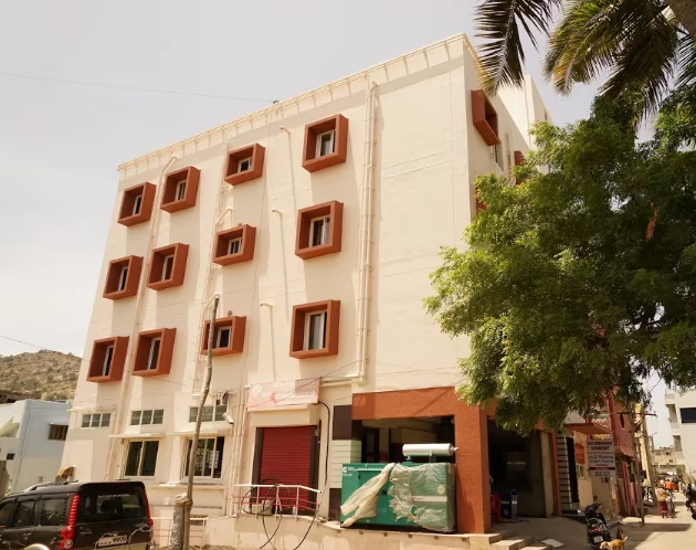 sri murugan residency