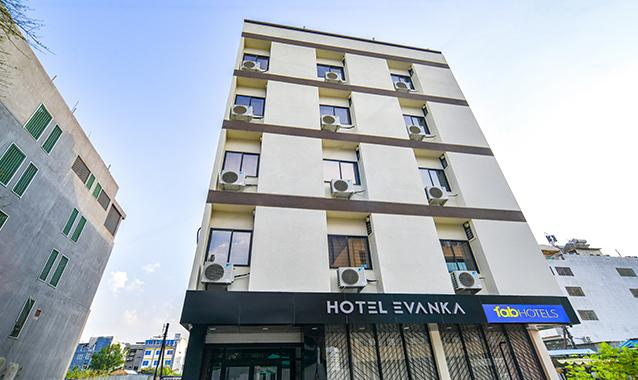 Fabhotel Evanka,,3 star