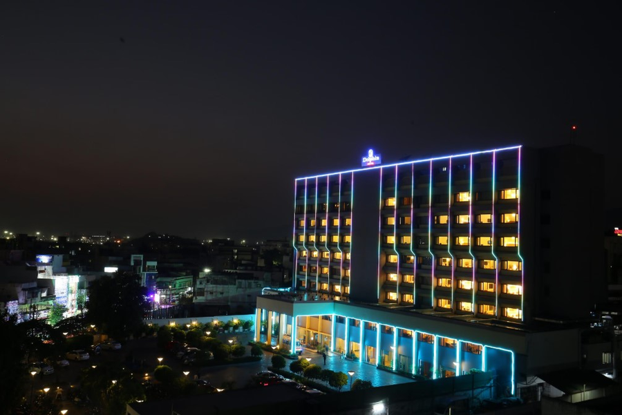 Dolphin Hotel,Daba Gardens,4 star