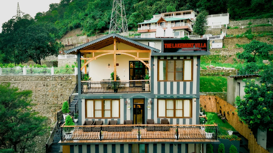 The Lakemont Villa,,3 star