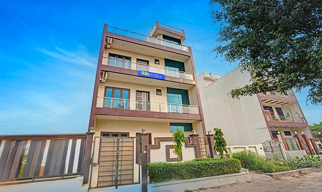 Fabexpress Comfort Inn,Greater Noida,3 star