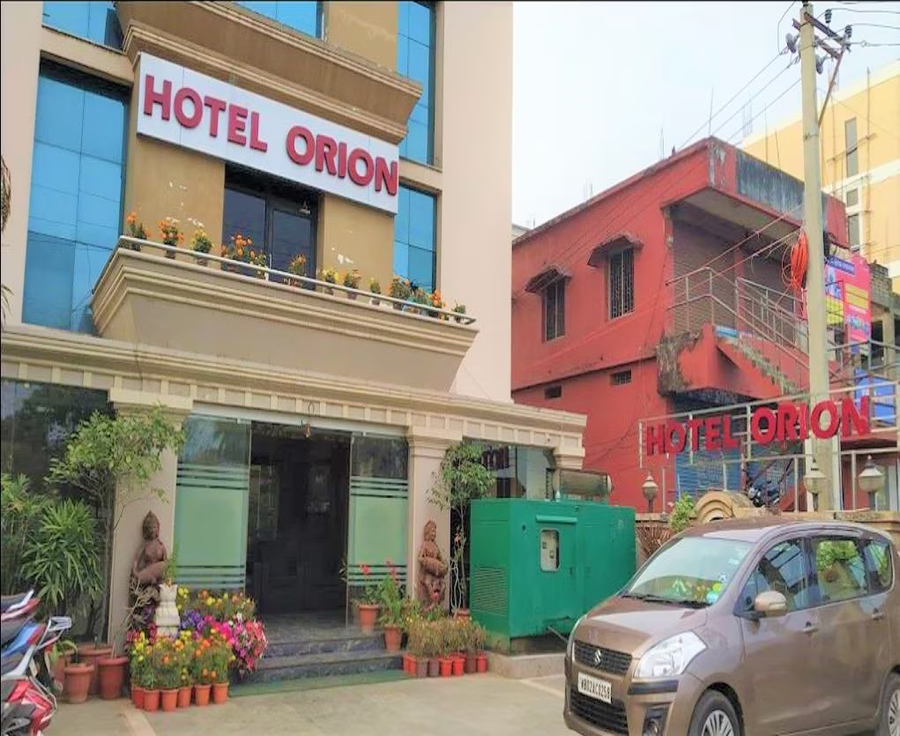 Hotel Orion,,3 star