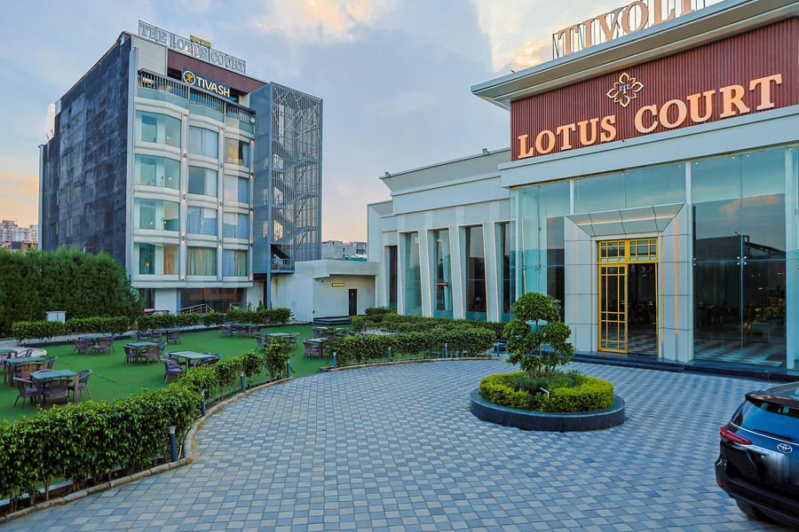 The Hoften Lotus Court, Noida,Sector 117,4 star