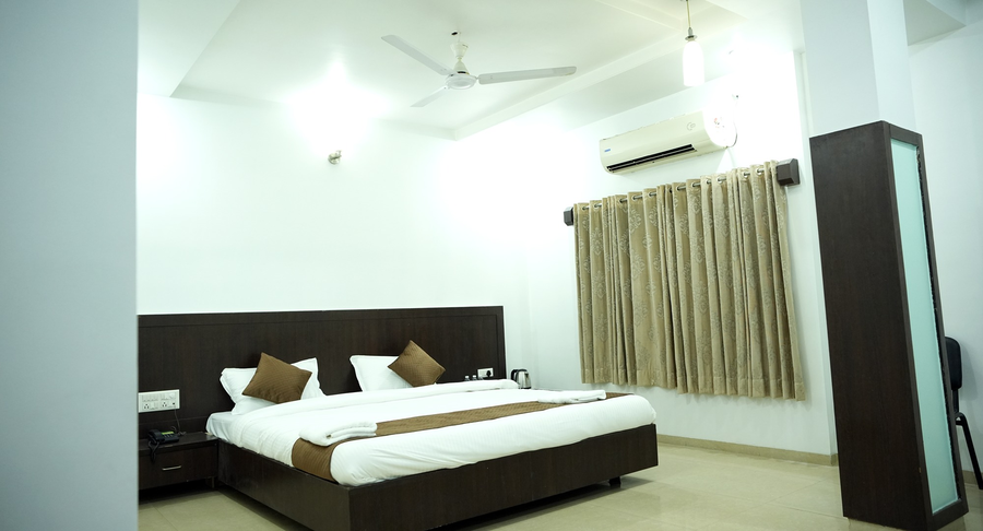 Hotel Mathura,Near Sai Baba Temple,3 star