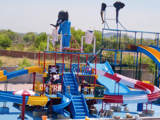 Jungle Safari By K3 Club And Resort,Civil Lines, Jhansi,2 star
