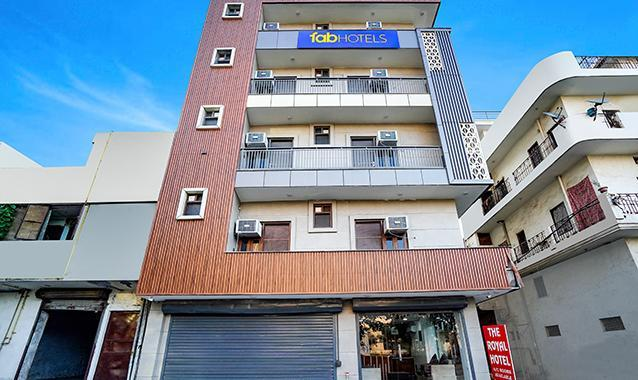 Fabhotel The Royal – Near Greater Kailash Metro,,3 star