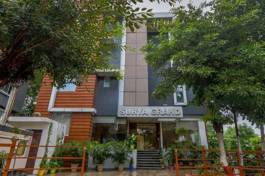 Hotel Surya Grand,,3 star