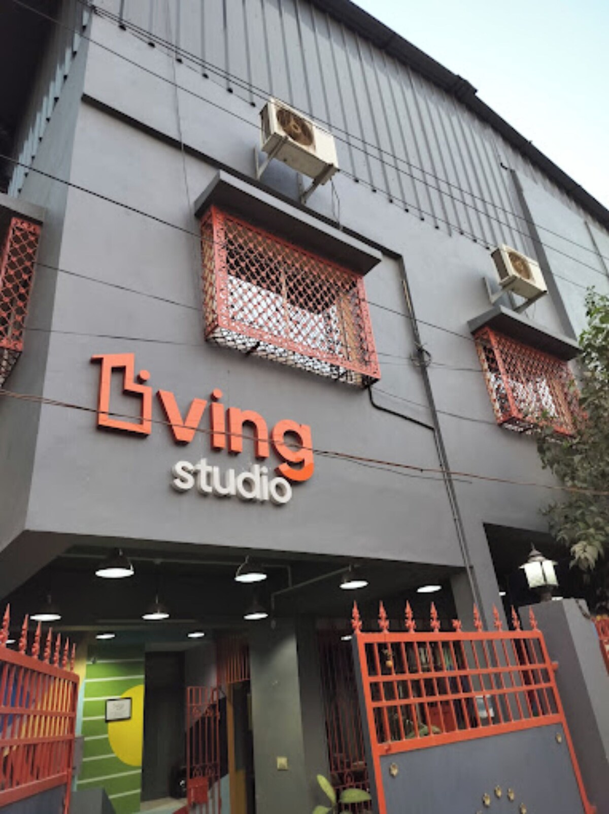 living studio