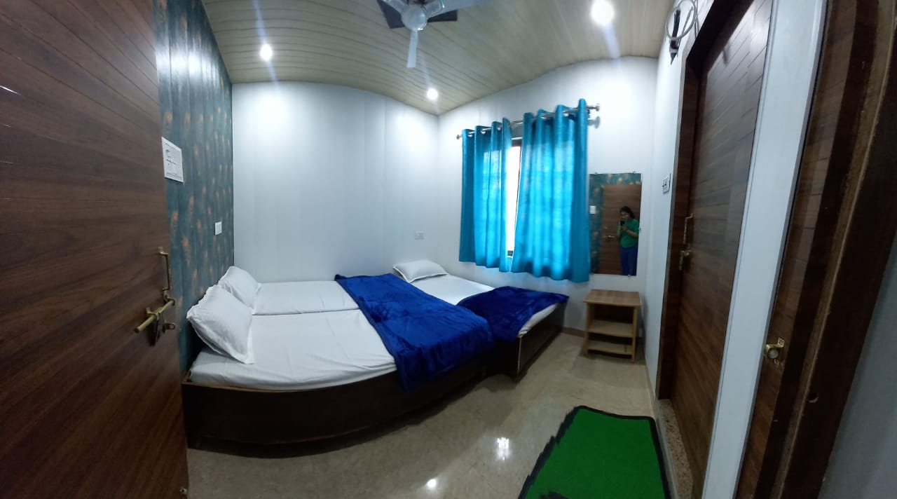 hotel shiv ganga varanasi