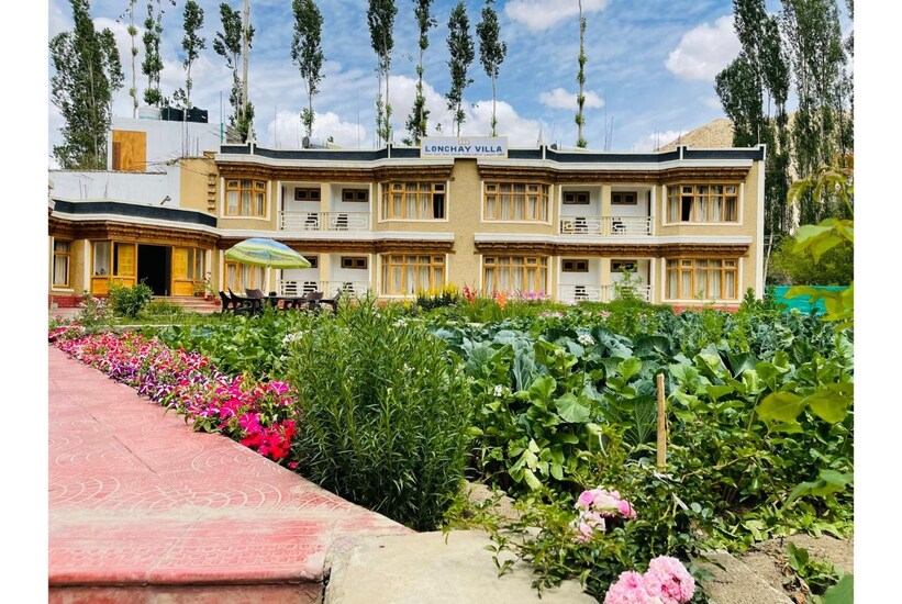 Lonchay Villa Sankar,Khakshal,3 star