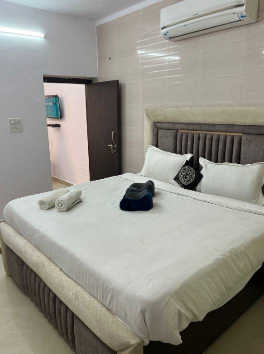 fortune home service apartment 1 bhk l 73a saket