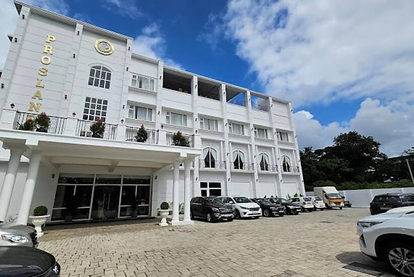 Prosland Hotels