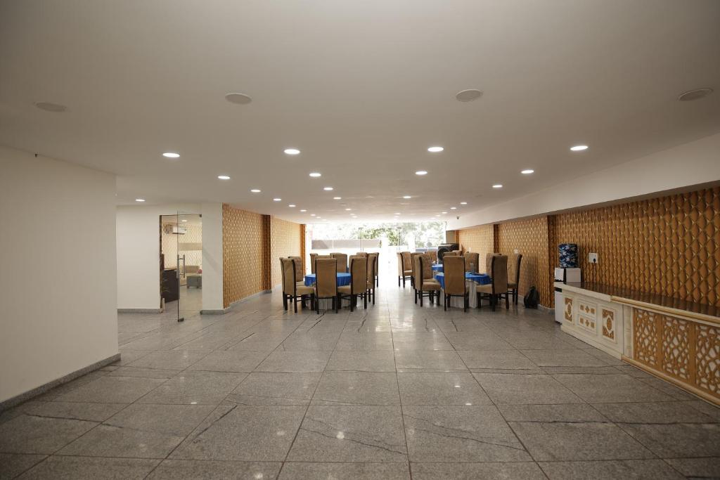 hotel the anvi residency