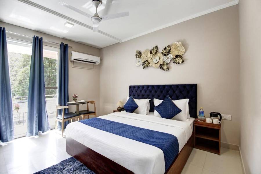 Limewood Stay - Executive Huda City Center,Sector 43,3 star