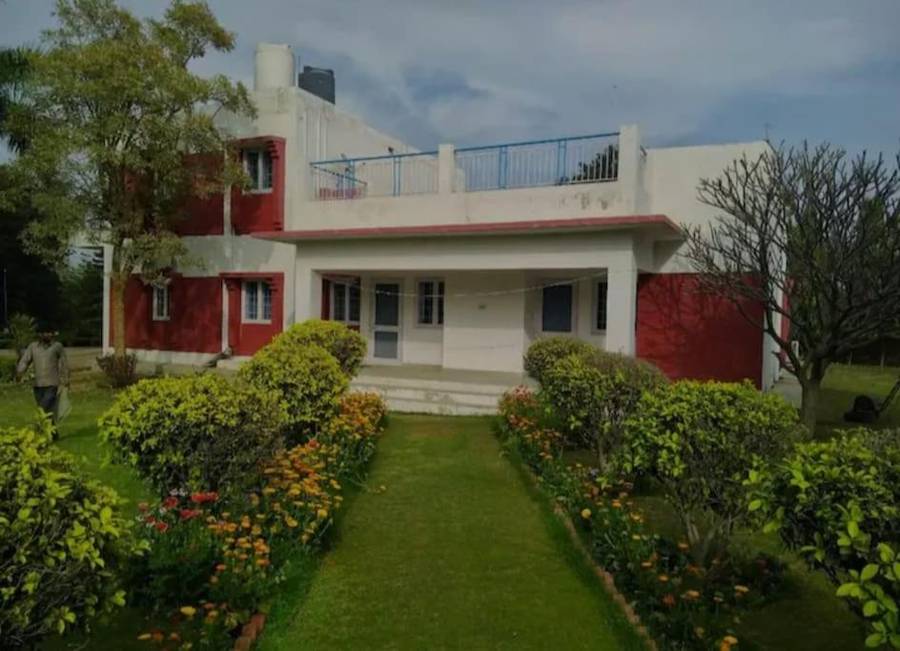 Vacationbuddy 2 Bhk Aravalli Hill View In Gurugram,,3 star