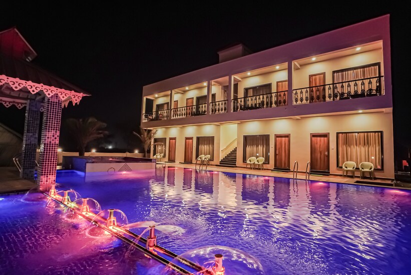 jas luxury resort