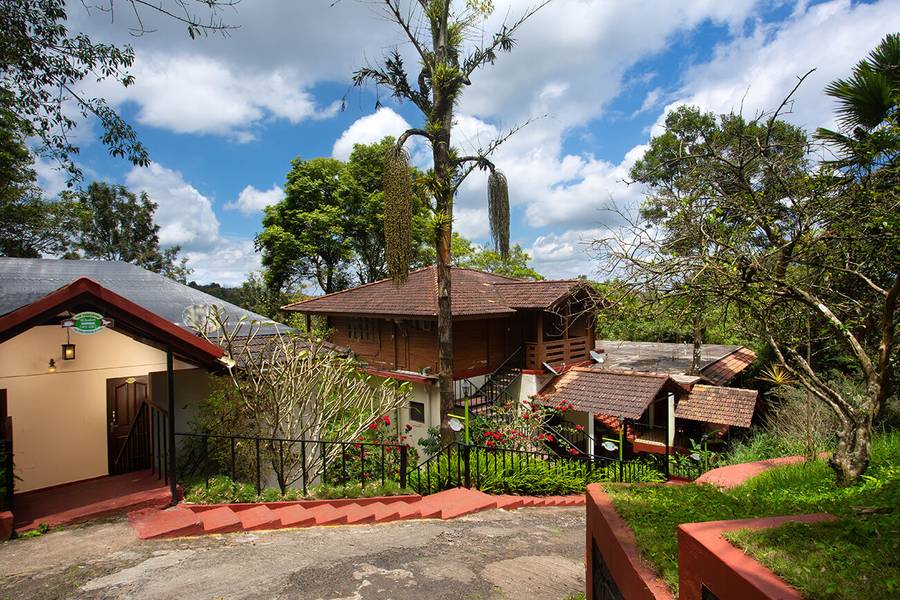 porcupine castle resort