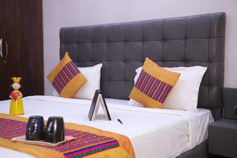 Fortune Home Service Apartment 1Bhk,L-36B,Saket,Saket, Delhi,3 star