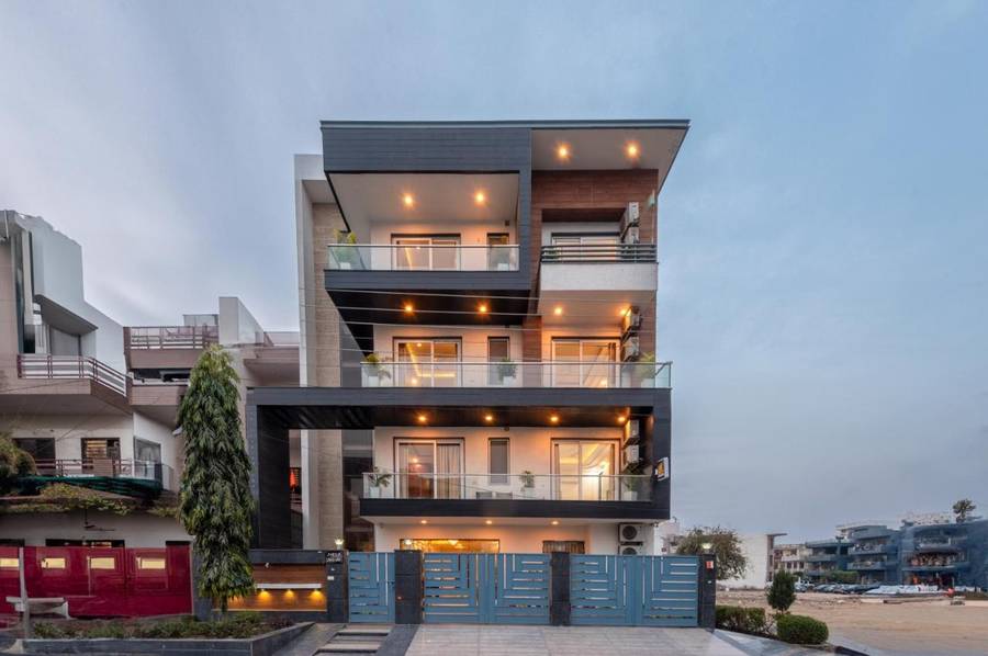 Saavi Hotel Sector 46, Sector 46,3 star