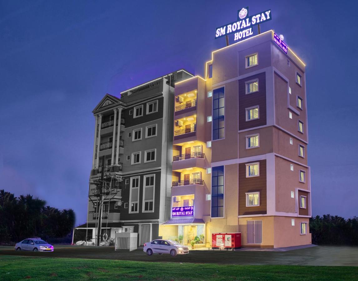 SM Royal Stay Hotel,,3 star