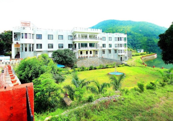 anargh holidays inn