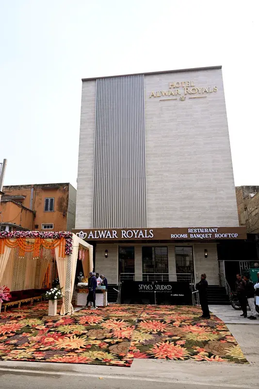 hotel alwar royals