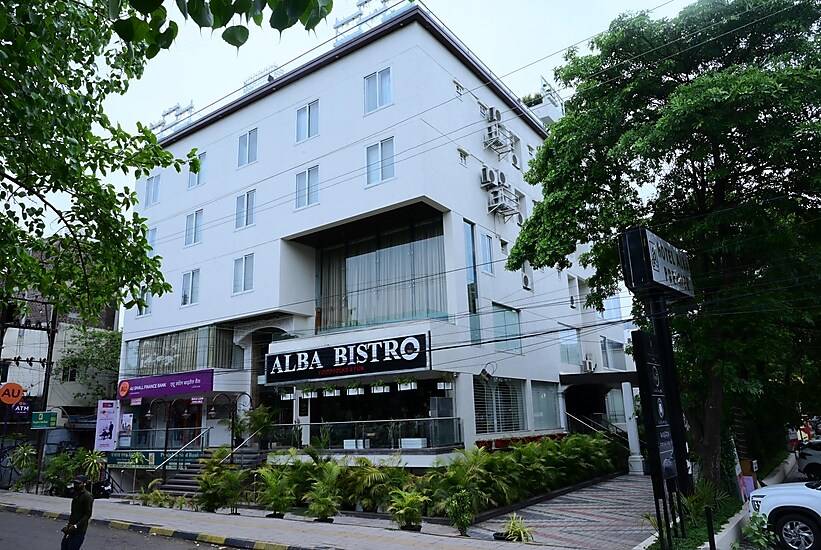 Pravasa Hotel Indore,Ab Road,3 star