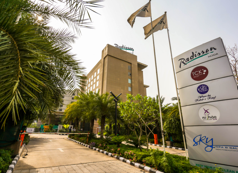 radisson noida sector 55