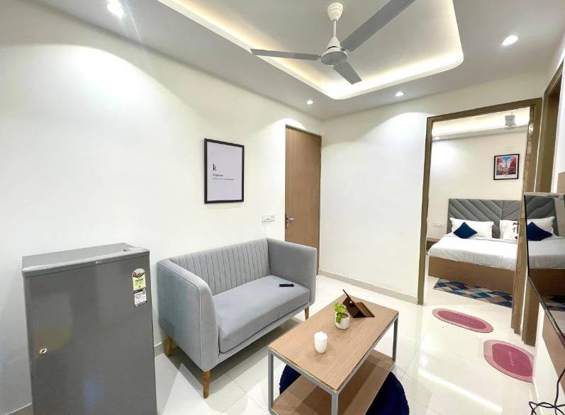 Flxho Penta - 1 Bhk Luxury Apartments - Golf Course Road,Dlf Phase 1,3 star