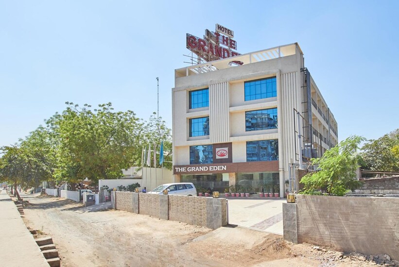 The Grand Eden,Sarkhej,3 star