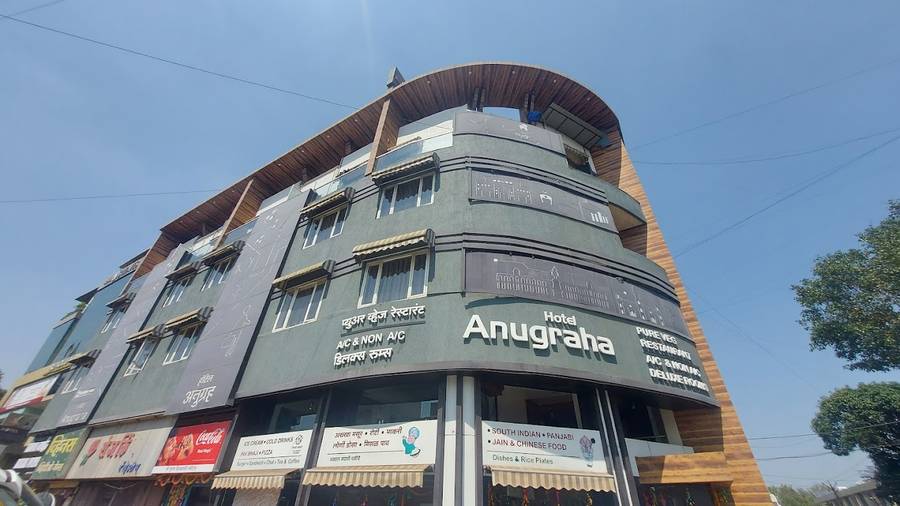 Hotel Anugraha Deluxe