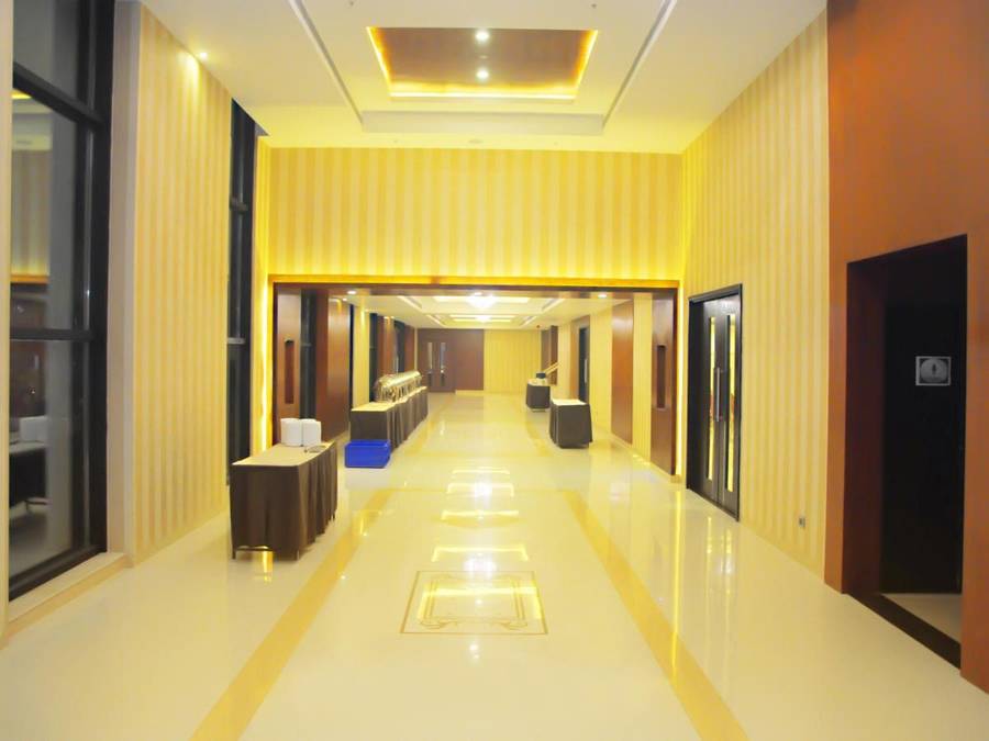 Fortune Select Grand Ridge, Tirupati - Member ITC Hotels’ Group,Tiruchanur Road,5 star