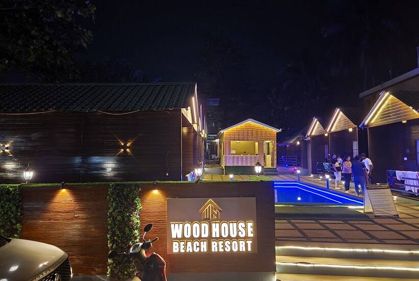Wood House Beach Resort,Calangute,3 star