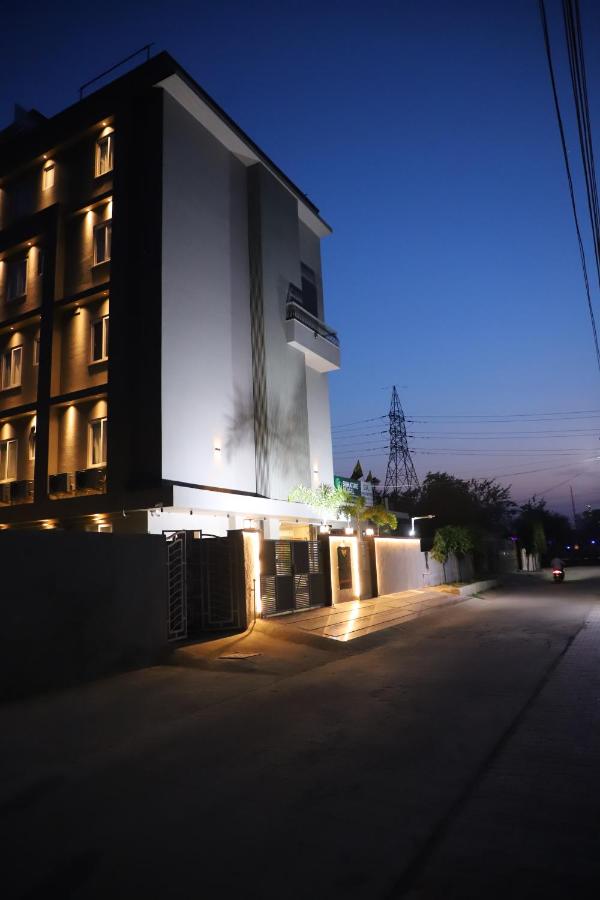 Hotel Sai,,3 star