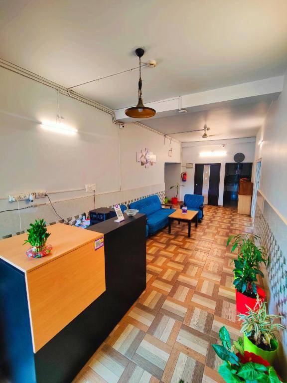 488 The Nook,Kalinganagar,3 star