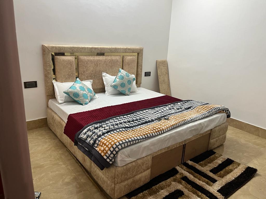 Himalayan Luxe Homestead | Pottery/Baking/Workshop,,3 star