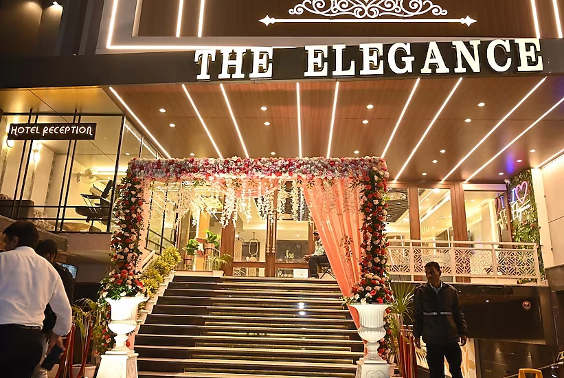 The Elegance Hotel Varanasi