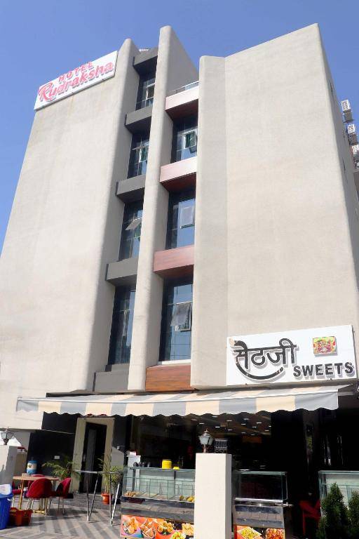 Hotel Rudraksha,Vijay Nagar,3 star