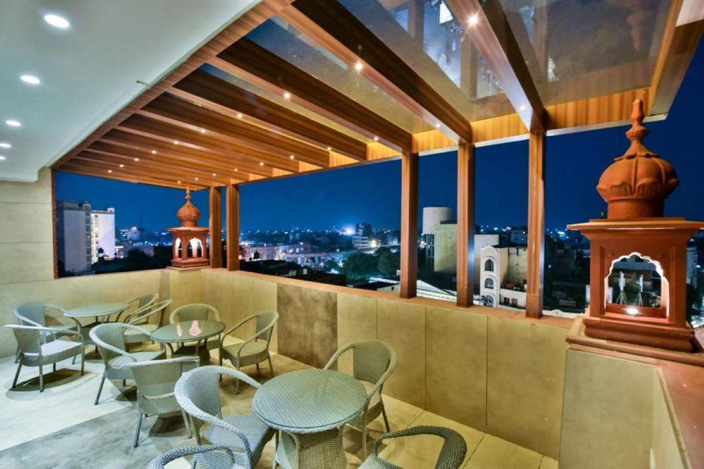 Hotel Krishna Residency,Baba Bakala>>Amritsar,3 star