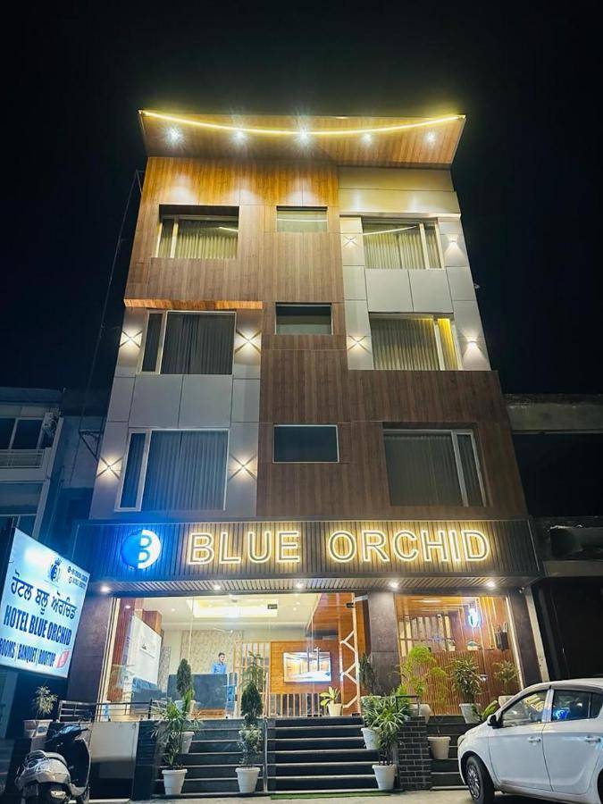 Hotel Blue Orchid,,3 star
