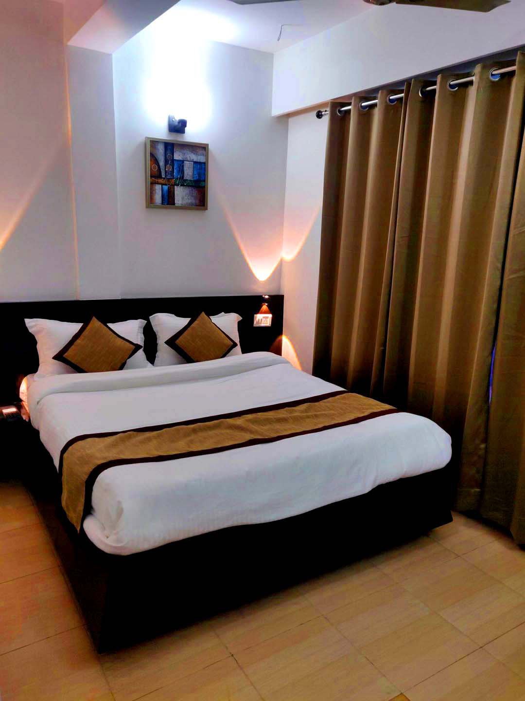 Hotel Park Mussoorie,Mohan Chatti>>Dehradun,3 star
